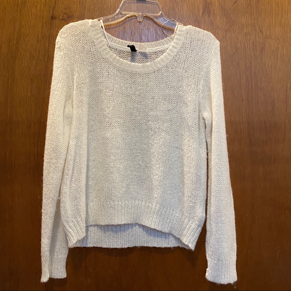 H&M cropped knit sweater